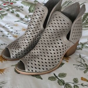 Stylish Gray Peep-Toe Ankle Boots